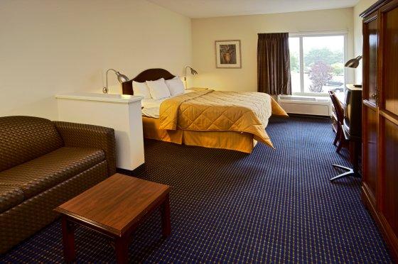 Baymont By Wyndham Warrenton Hotel Bagian luar foto